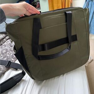 Alpaka Olive Green Tote with Black Accents